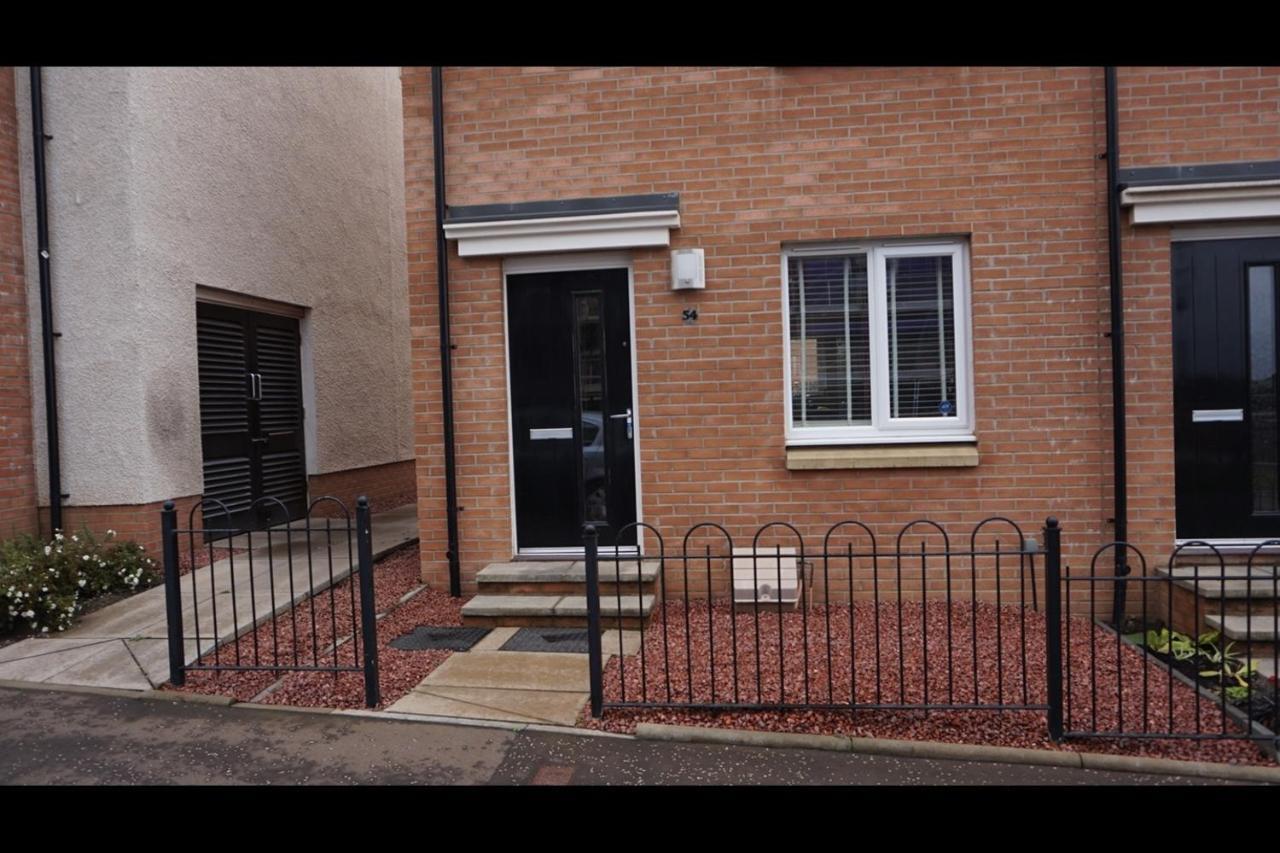 Peaceful, Lovely And Modern, Entire House Edinburgh Exterior photo